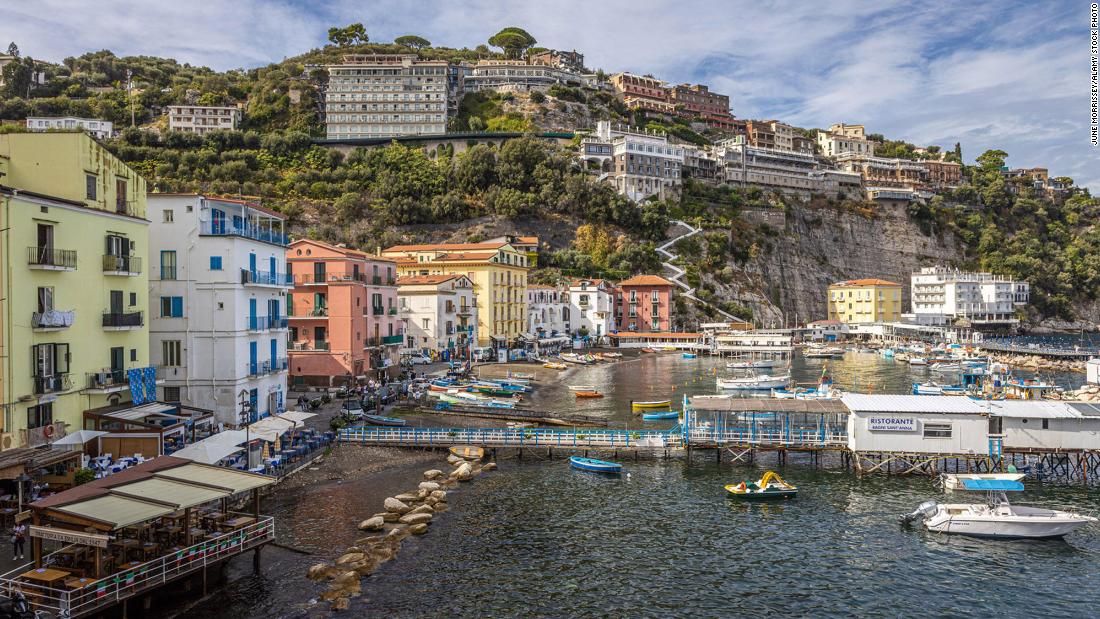 Journey information: Vacationers misbehave in Italy and drought reveals misplaced ruins in UK and Spain
