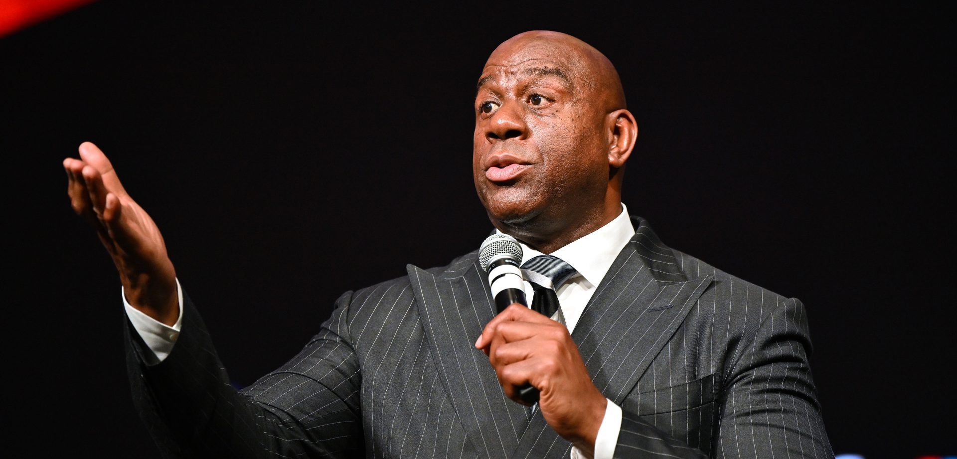 Magic Johnson Shuts Down False Reviews That He Not too long ago Donated Blood