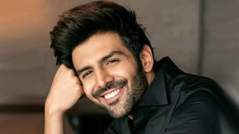 The Kartik Aaryan fan military is now referred to as ‘Fanception’-Leisure Information , Firstpost