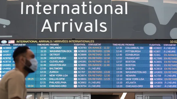Toronto’s Pearson airport now 2nd worst in world for delays. Ottawa says journey woes on the mend