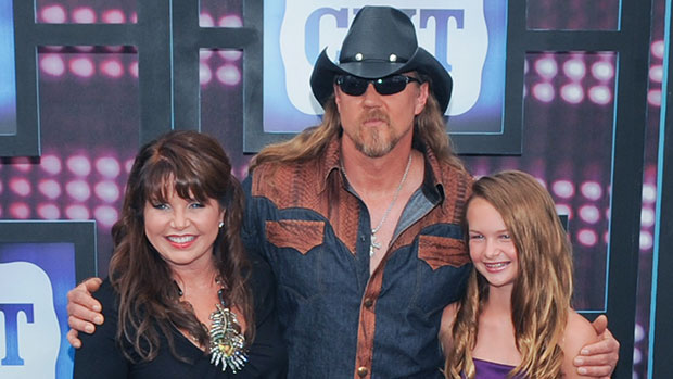 Meet All Of The Nation Music Star’s 5 Daughters – Hollywood Life
