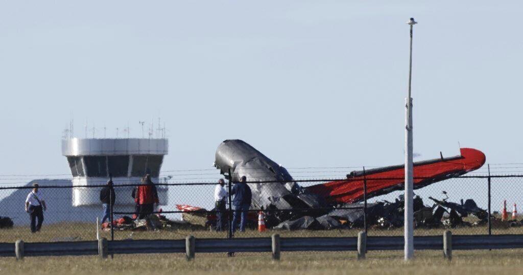 Two plane collide throughout Veterans Day air present in Dallas | Way of life