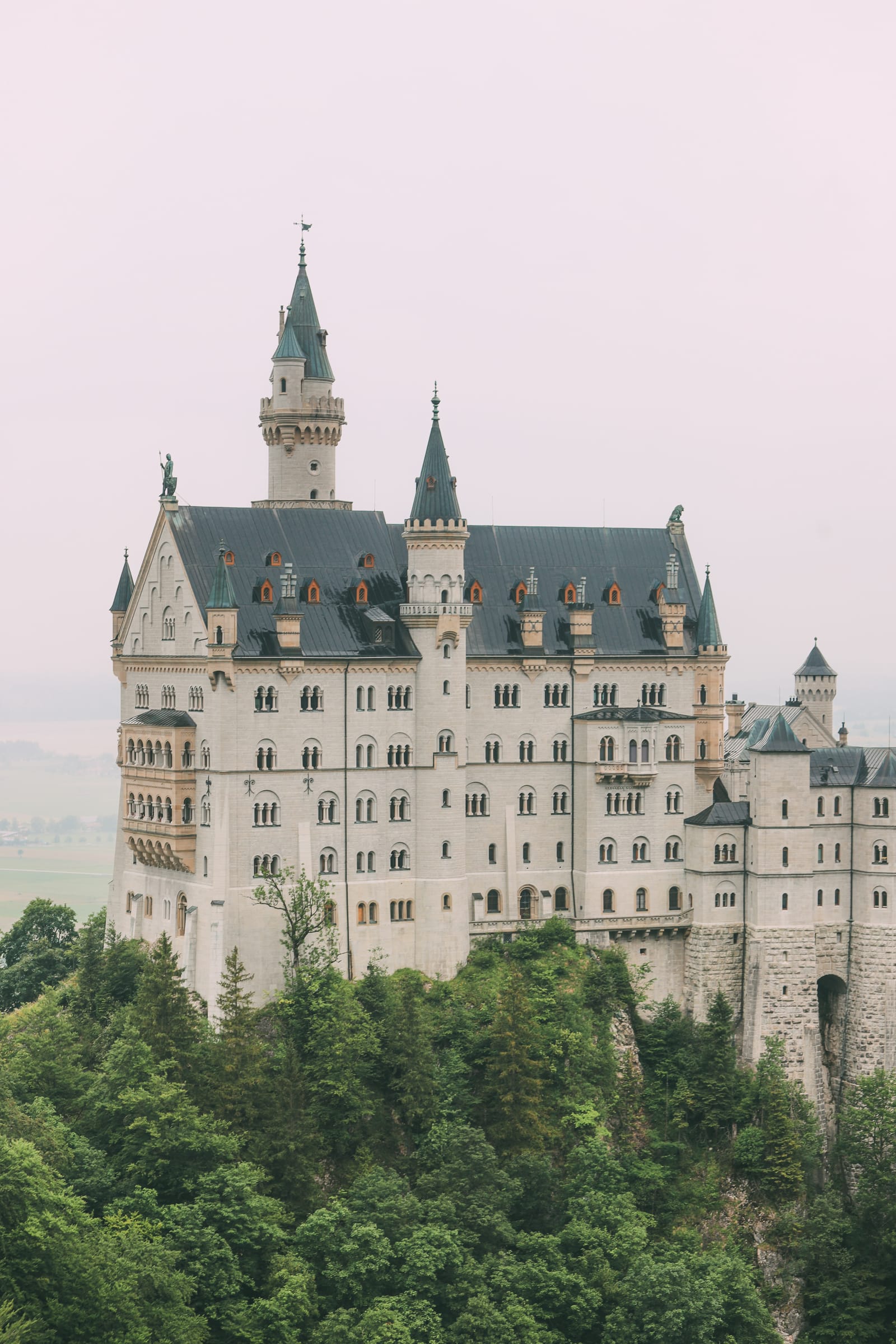 12 Very Finest Locations In Bavaria To Go to – Hand Baggage Solely