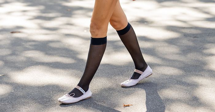 Wait, Ought to We All Cease Carrying Ballet Flats?