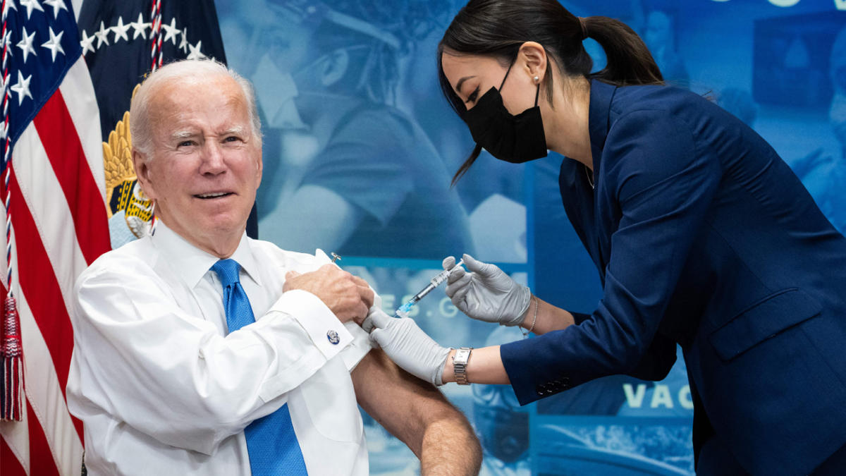 Biden will get up to date COVID booster shot as White Home calls on People to comply with go well with