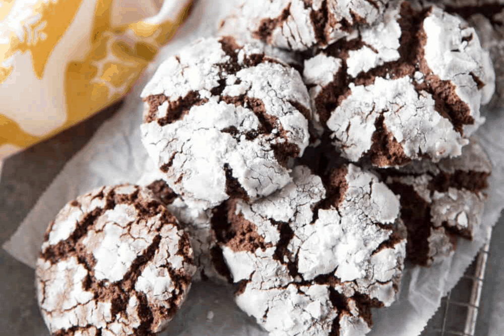 Chocolate Crinkle Cookies | The Recipe Critic