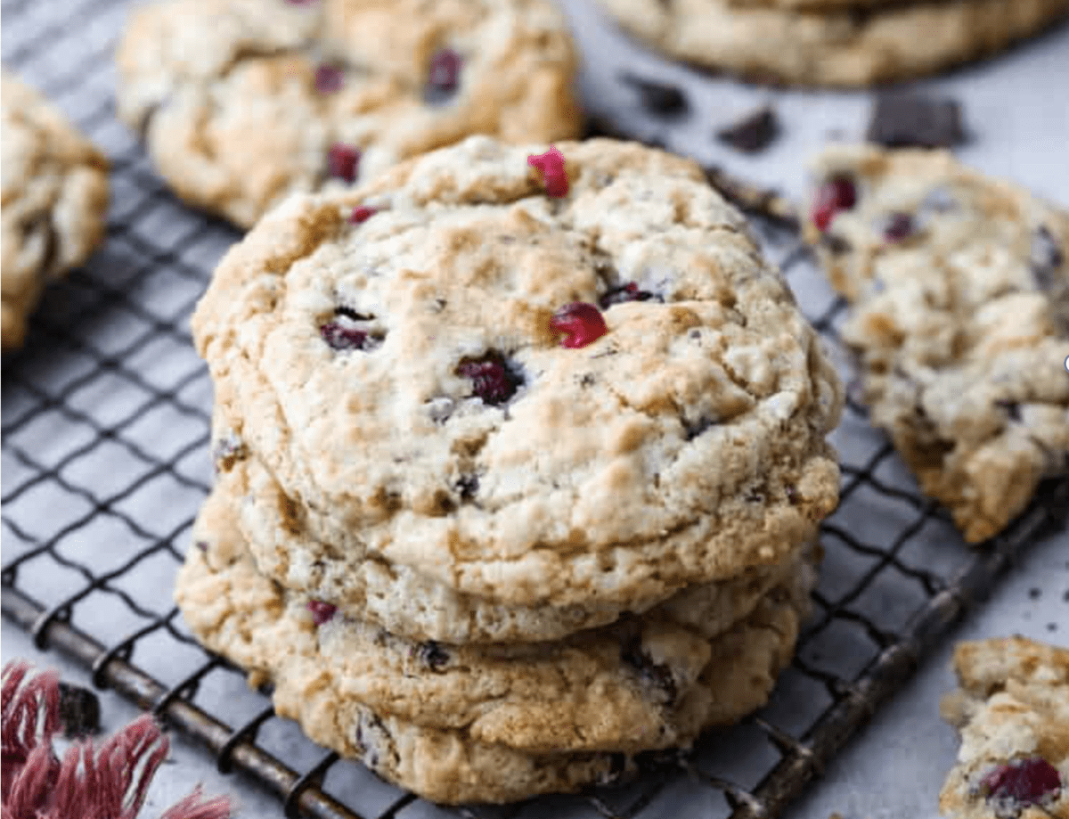 Pomegranate Chocolate Chunk Cookies | The Recipe Critic Pomegranate Chocolate Chunk Cookies | The Recipe Critic
