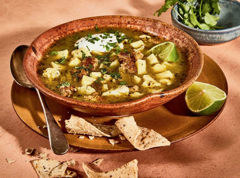 25 Straightforward Winter Recipes to Beat the Winter Blues 25 Straightforward Winter Recipes to Beat the Winter Blues