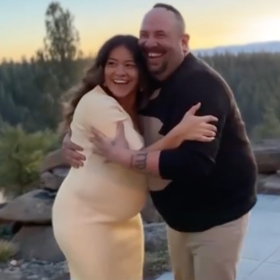 See Pregnant Gina Rodriguez’s Clean Salsa Strikes on Trip