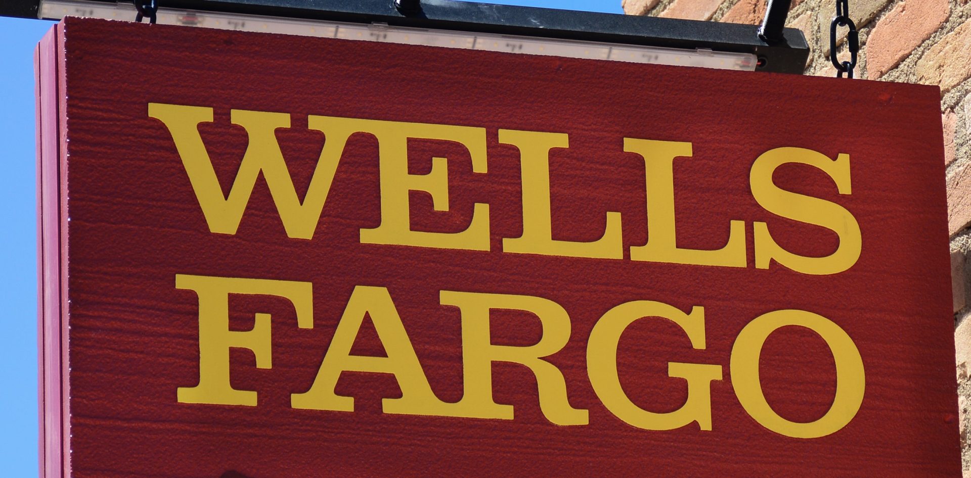 Wells Fargo Fires Exec. For Urinating On Aged Girl Mid-Flight