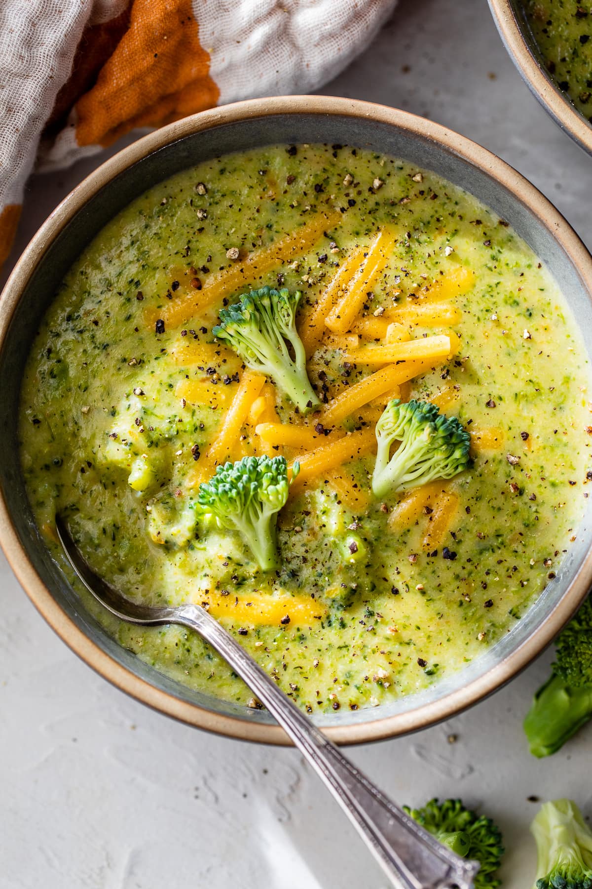Broccoli Cheddar Soup – Skinnytaste Broccoli Cheddar Soup – Skinnytaste