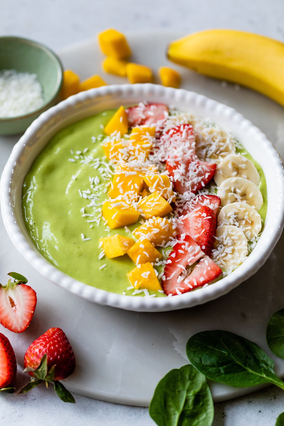 Inexperienced Smoothie Bowl – Skinnytaste