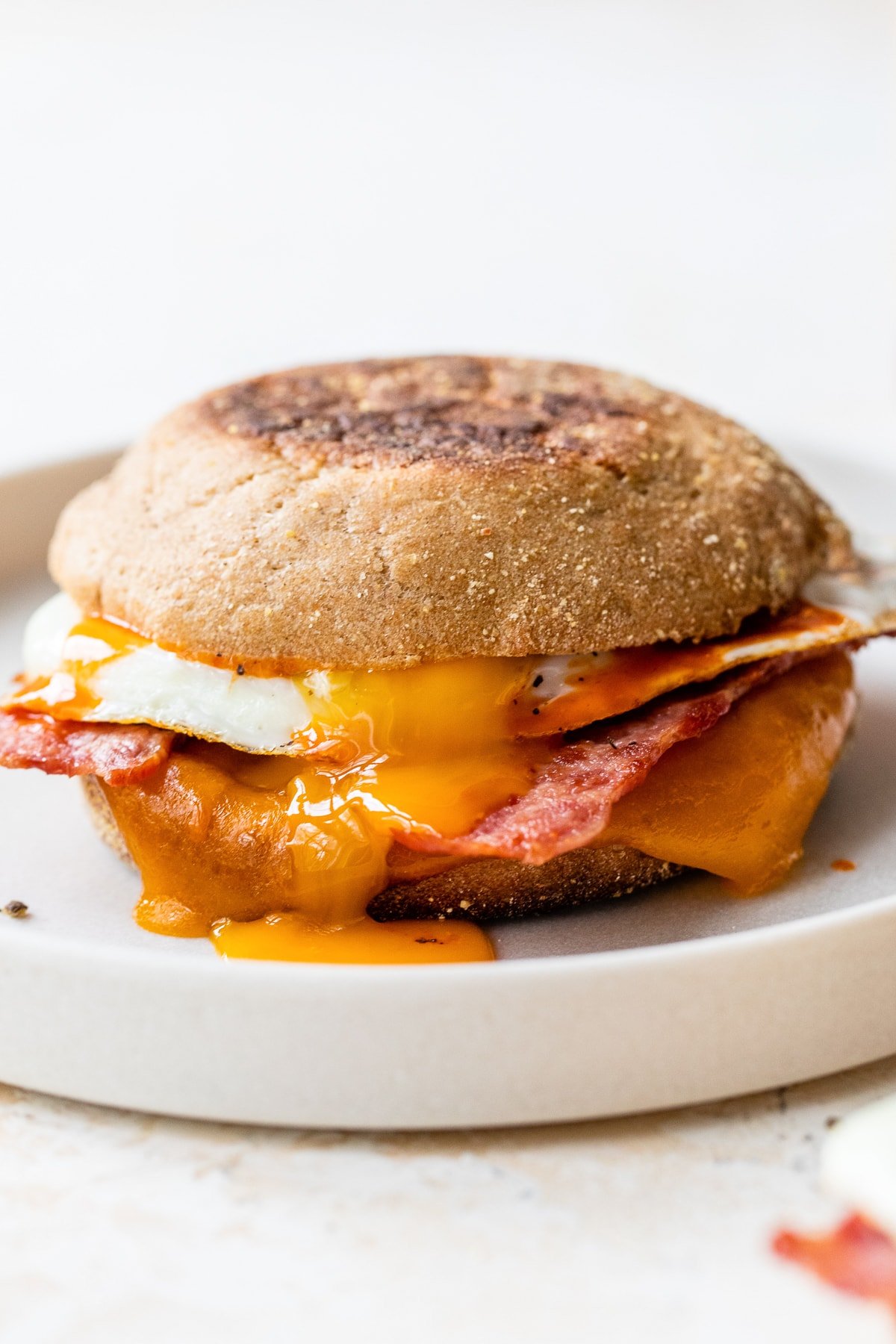 English Muffin Breakfast Sandwich – Skinnytaste English Muffin Breakfast Sandwich – Skinnytaste