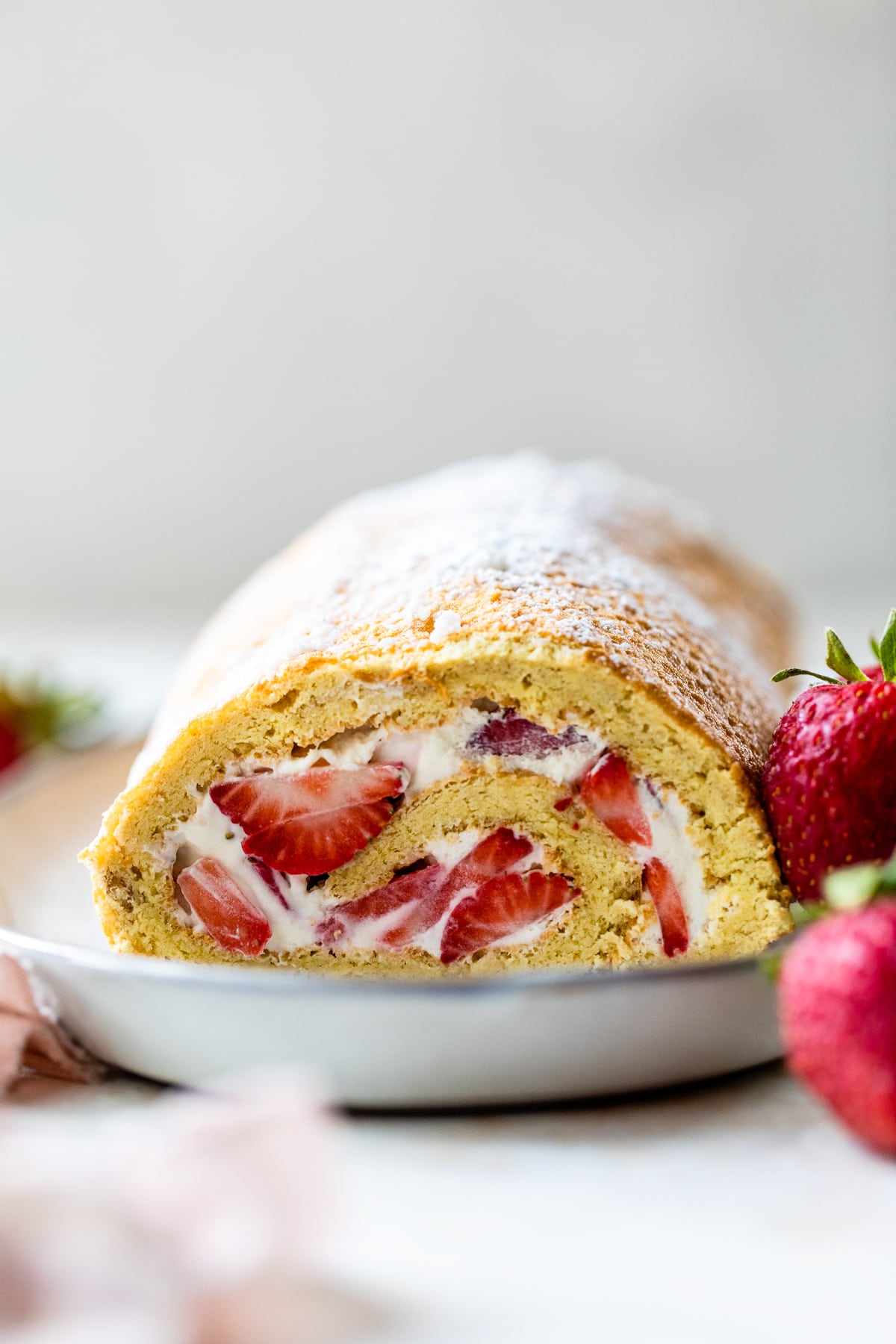Strawberry Swiss Roll – Skinnytaste