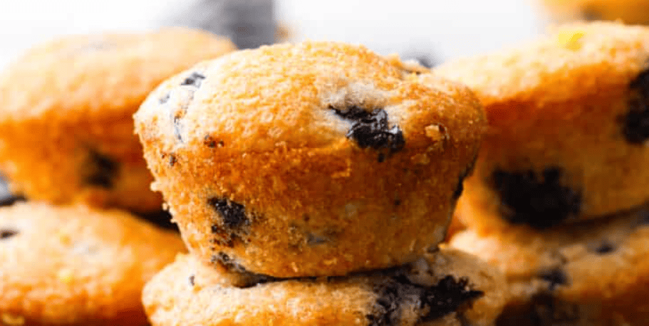 Lemon Blueberry Muffins | The Recipe Critic