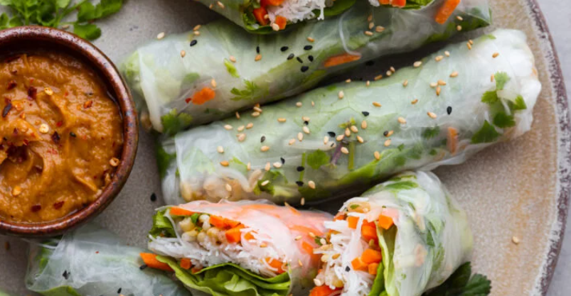 Summer time Rolls With Peanut Dipping Sauce