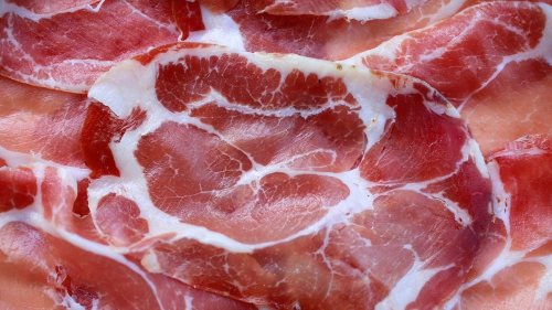 Pork Smackdown: Pancetta vs. Prosciutto vs. Bacon