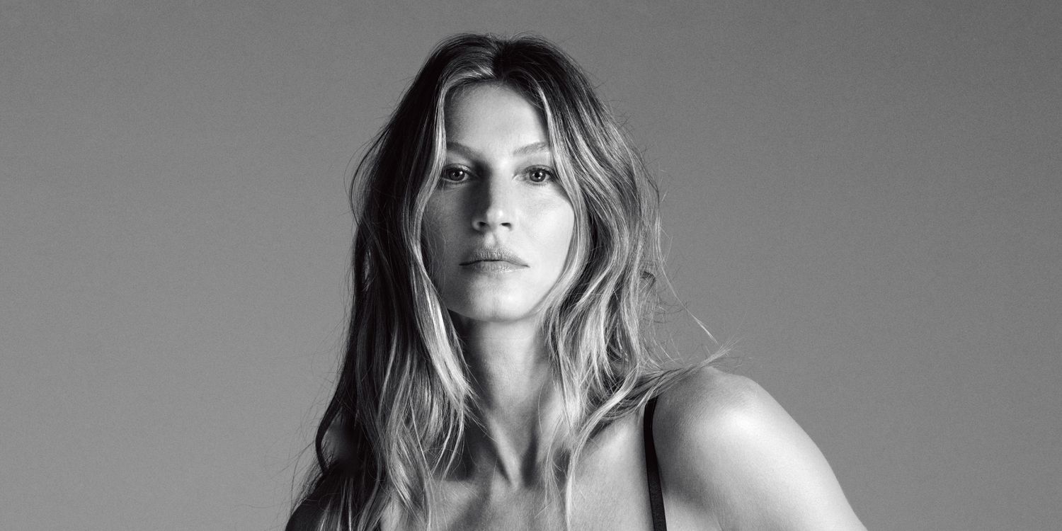 Gisele Bündchen Wore a Black Lingerie Set for Her Official Return to Victoria’s Secret