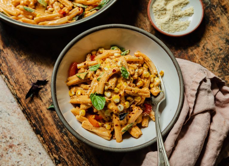 Vegan Purple Pepper Pasta Is Pure Plant-Primarily based Consolation Vegan Purple Pepper Pasta Is Pure Plant-Primarily based Consolation