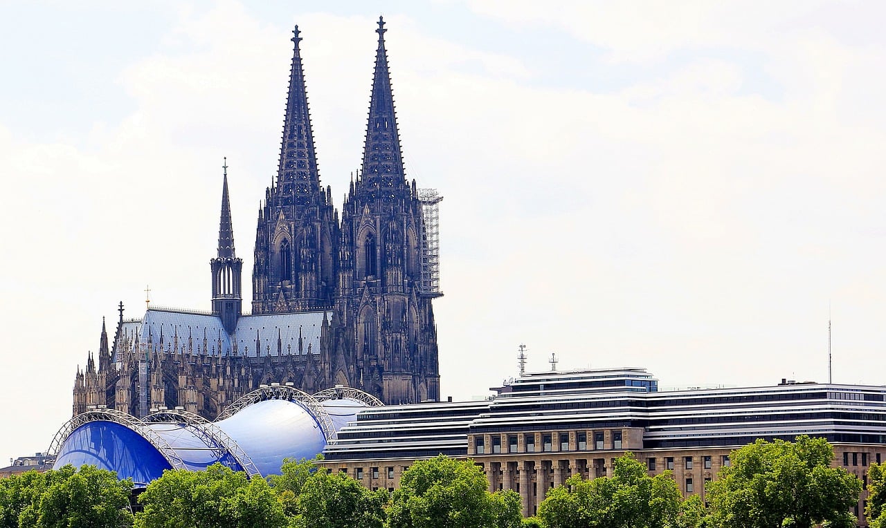 A Information to Visiting Cologne, Germany