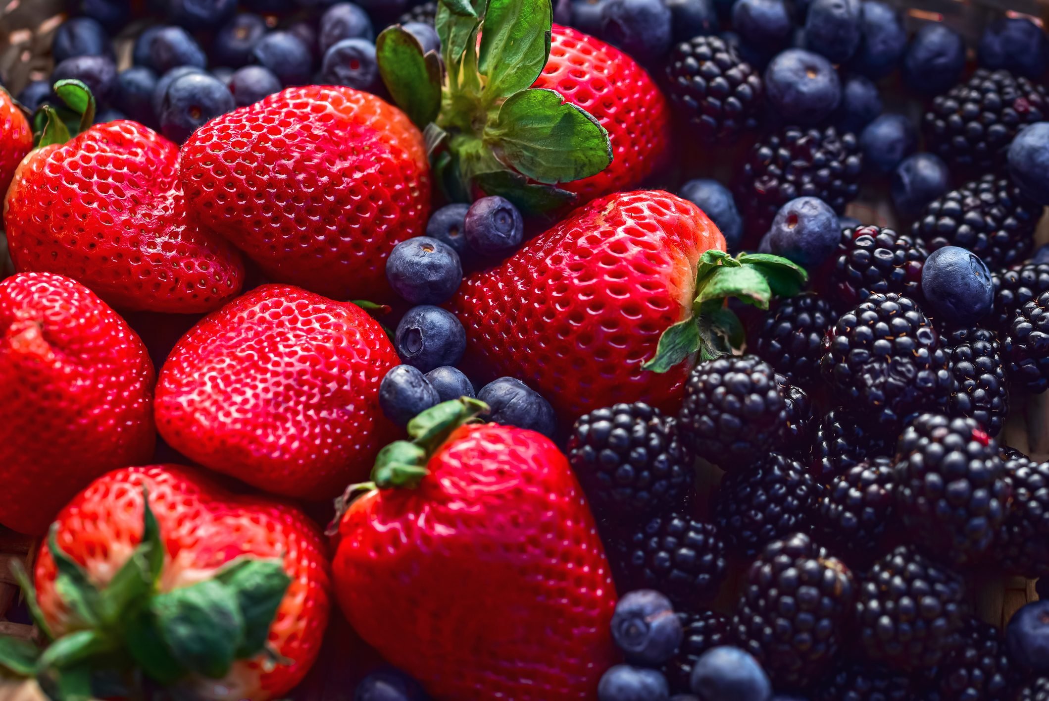 Consuming This Berry Can Enhance Your Coronary heart & Mind Well being in 8 Weeks, New Research Says Consuming This Berry Can Enhance Your Coronary heart & Mind Well being in 8 Weeks, New Research Says