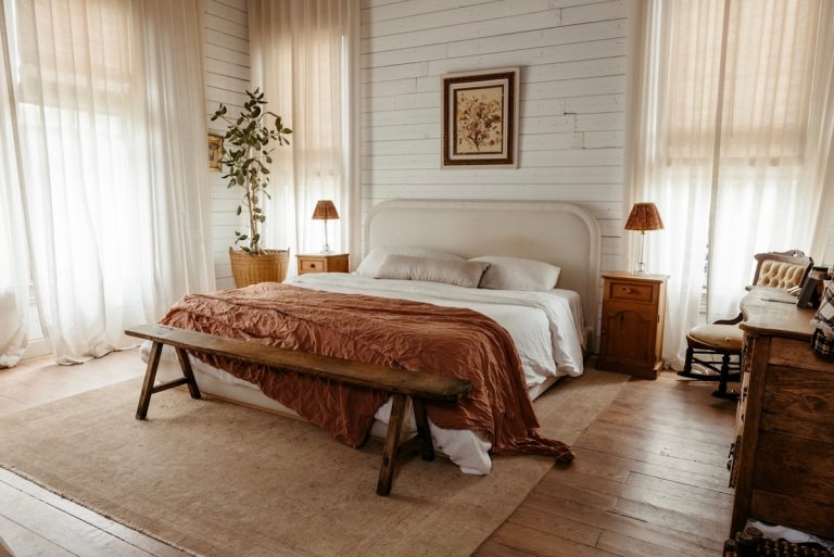 7 Fall 2023 Dwelling Decor Tendencies We’re Seeing In every single place 7 Fall 2023 Dwelling Decor Tendencies We’re Seeing In every single place