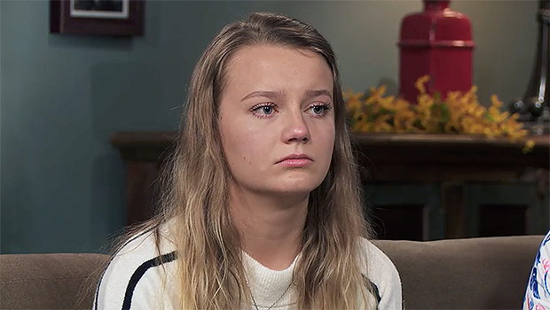 Savanah and Breanna Brown ‘Ignore’ Every Different at College Amid Rift – Hollywood Life