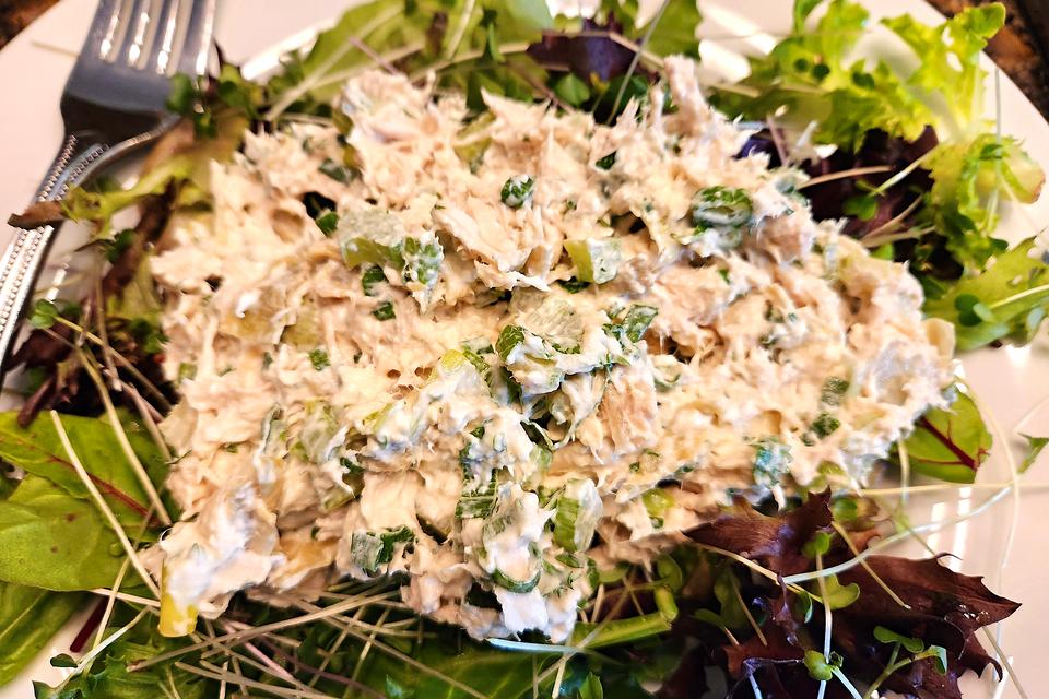Creamy Artichoke Hen Salad Recipe With Inexperienced Onions & Parmesan | Salads
