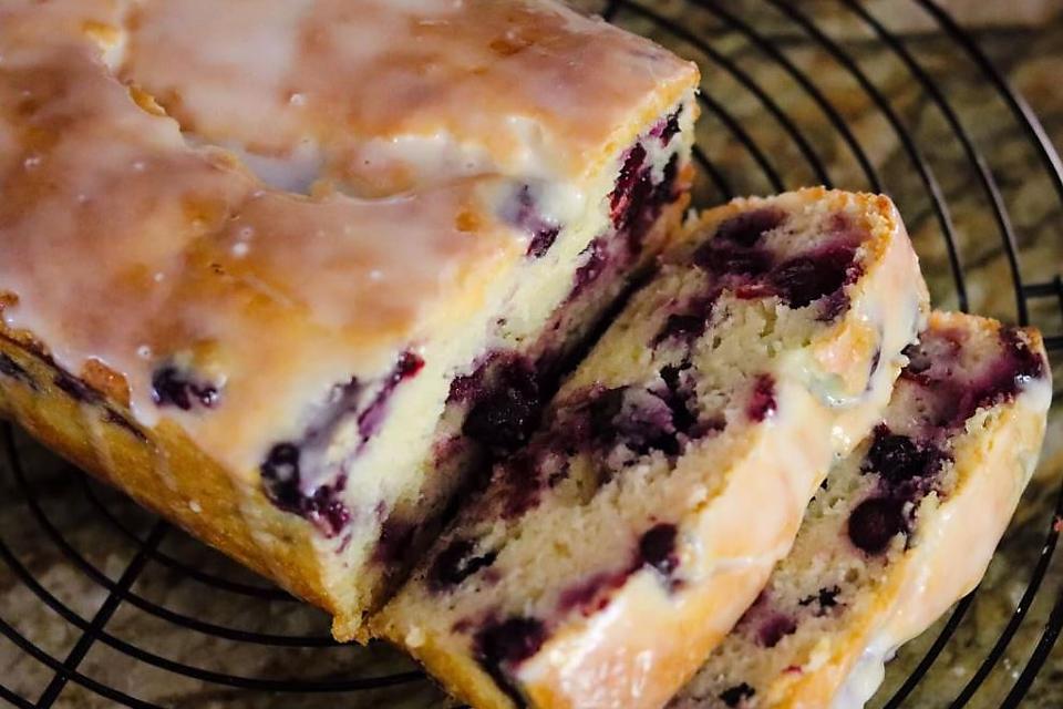 Moist & Tender Blueberry Lemon Fast Bread Recipe With a Tart Lemon Glaze | Bread/Muffins