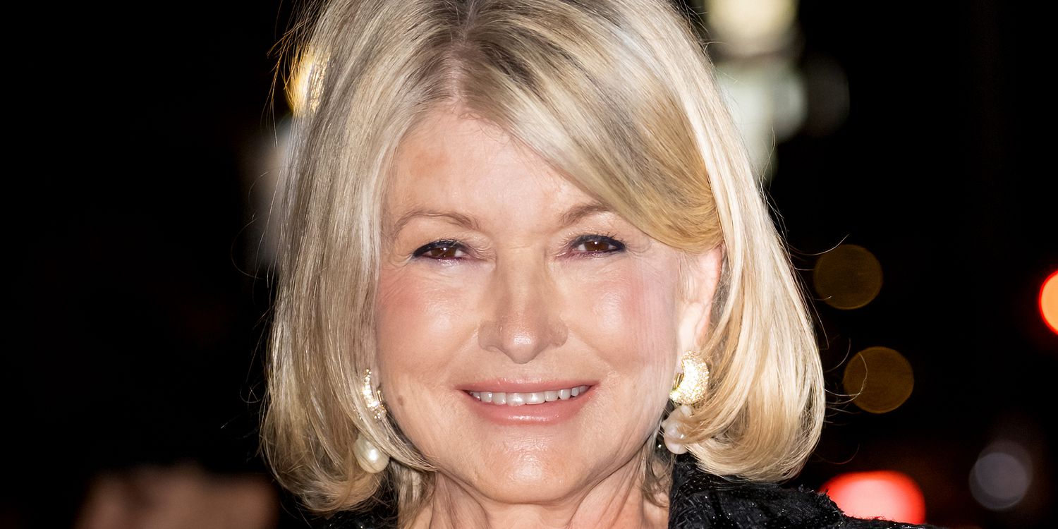Martha Stewart’s Pants Are the Most Wearable Vacation Type You Can Personal