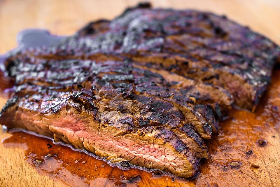 Juicy 5-Ingredient Marinated Flank Steak Recipe Cooks In 10 Minutes | Beef Juicy 5-Ingredient Marinated Flank Steak Recipe Cooks In 10 Minutes | Beef
