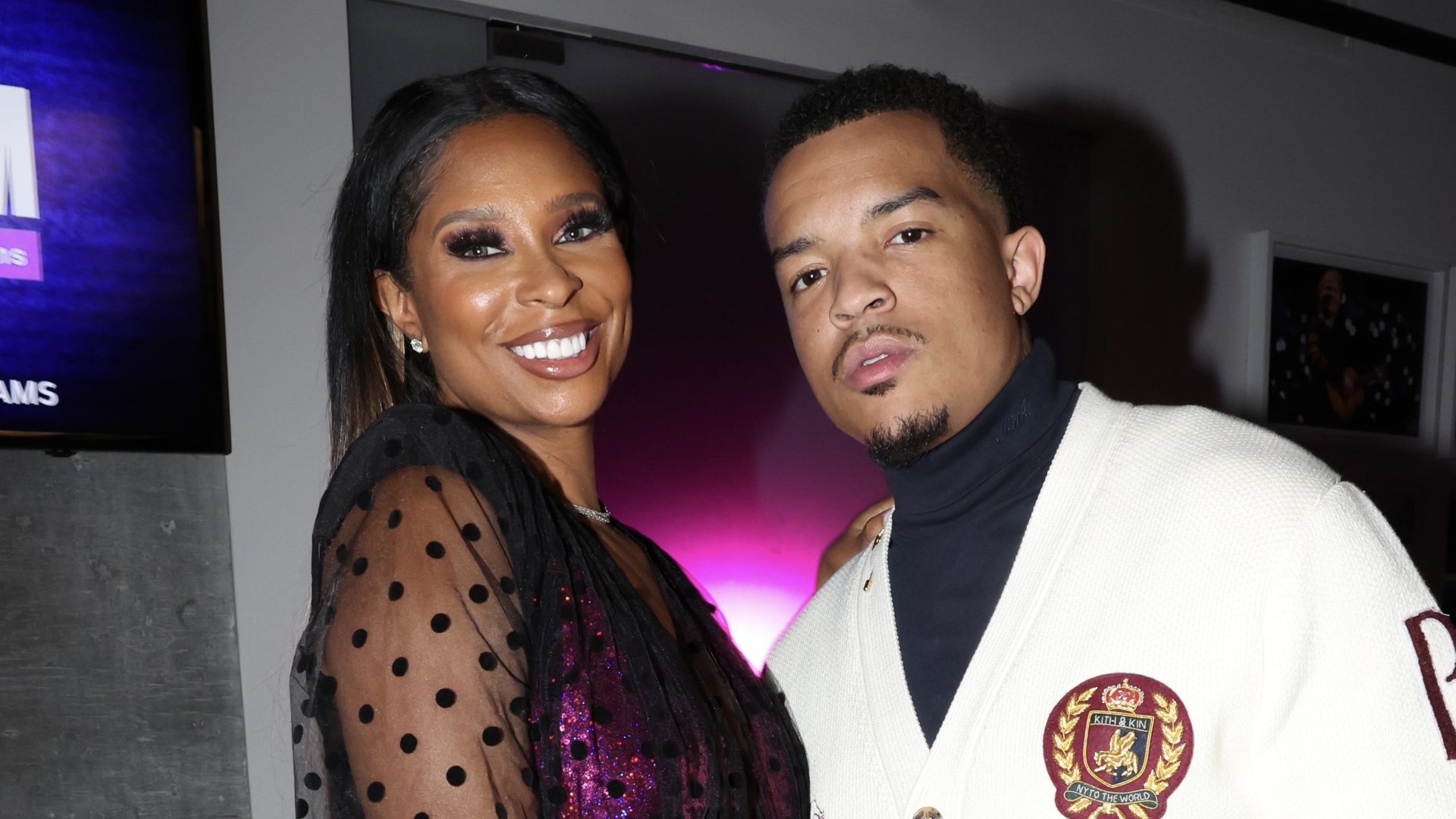 Jennifer Williams Stuns Alongside Fiancé Christian Gold (Video)