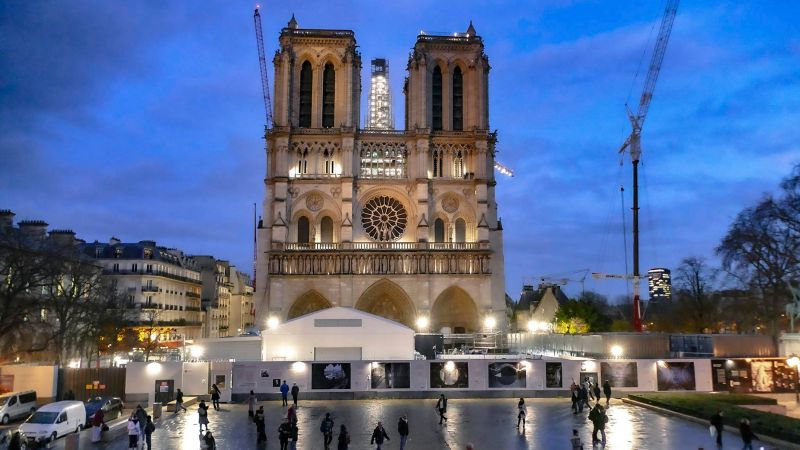 Notre Dame cathedral: Contained in the 0m restoration