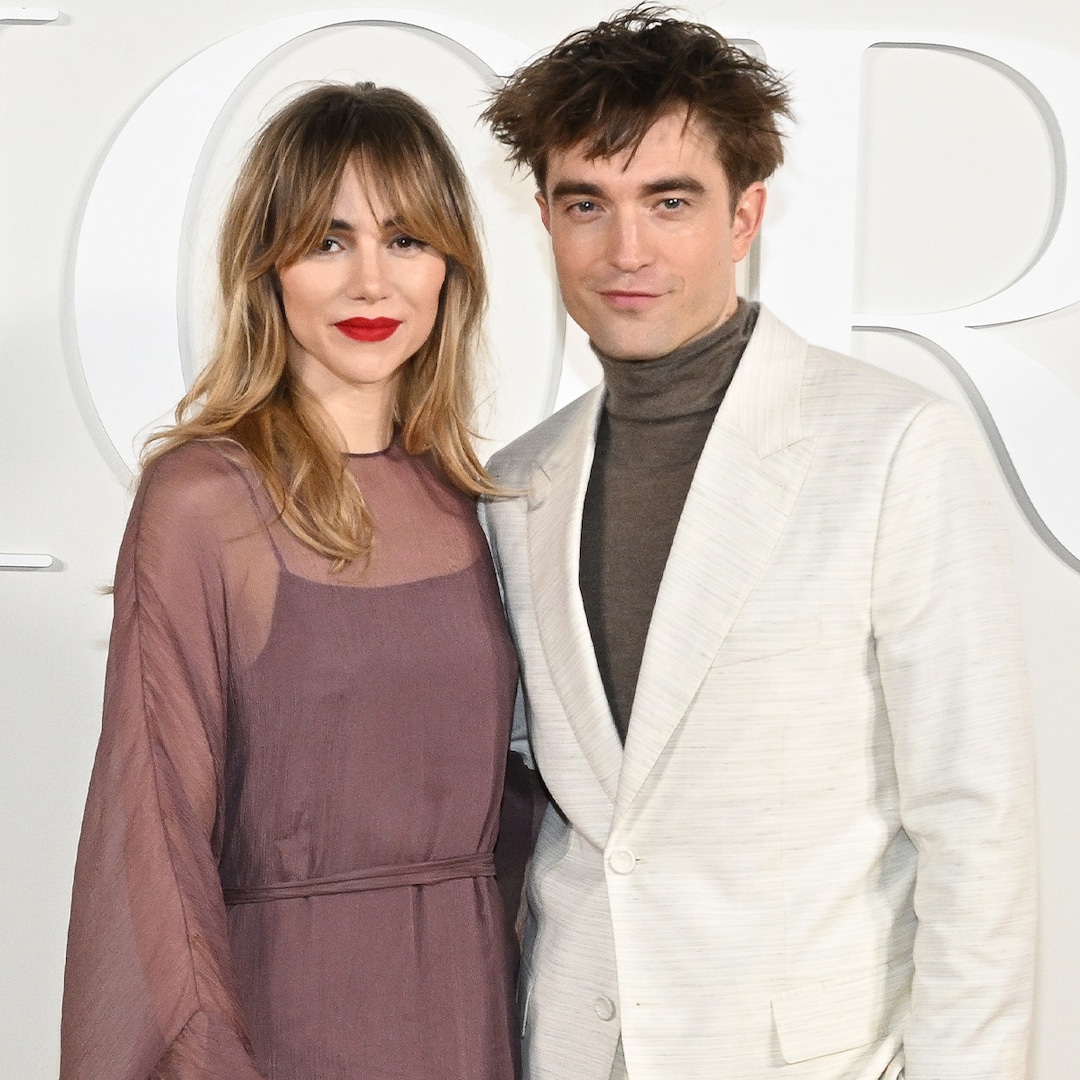 Robert Pattinson, Pregnant Suki Waterhouse Have Date Night time at Premiere