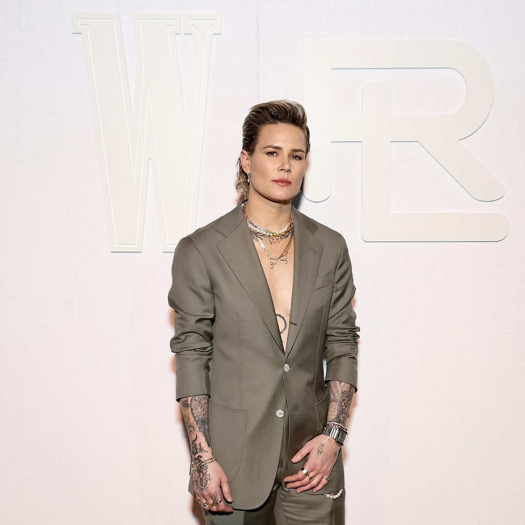 Ashlyn Harris Steps Out With Sophia Bush Amid Ali Krieger Divorce Ashlyn Harris Steps Out With Sophia Bush Amid Ali Krieger Divorce
