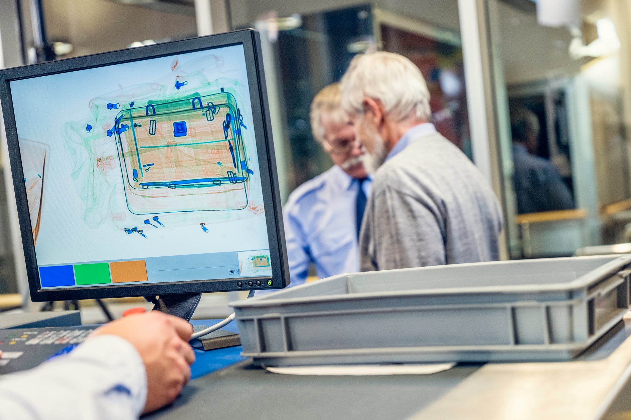 Are UK airports actually on observe to scrap the 100-milliliter liquid rule in 2024? Right here’s what we all know Are UK airports actually on observe to scrap the 100-milliliter liquid rule in 2024? Right here’s what we all know
