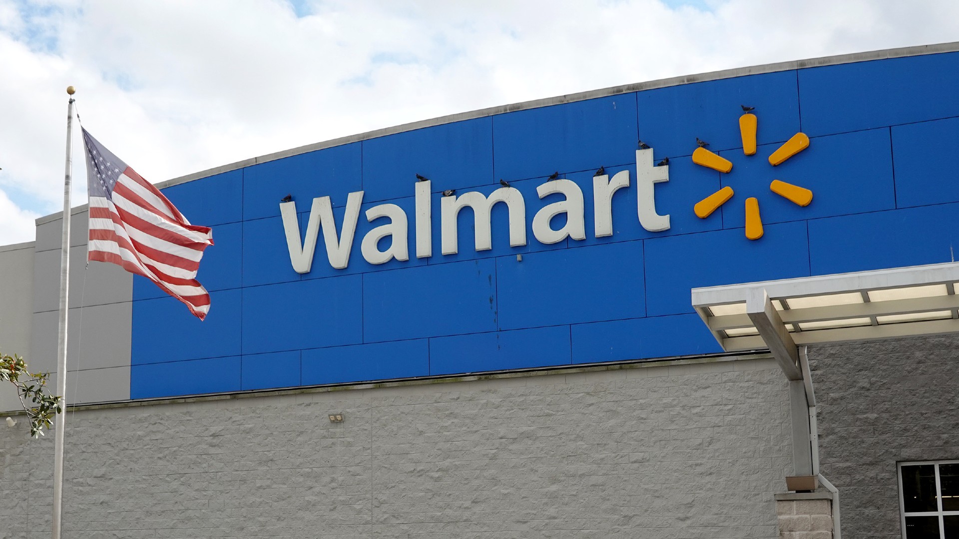 Child Deserted at Walmart After Failed Shoplifting Try