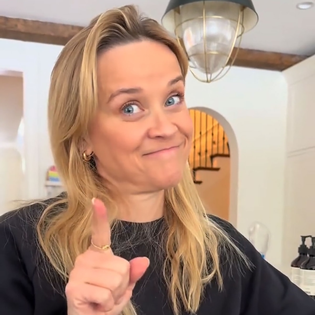 Reese Witherspoon Defends Consuming Snow Following Fan Criticism