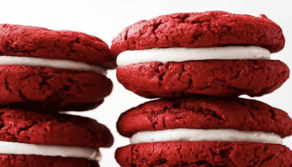 Crimson Velvet Oreos | The Recipe Critic