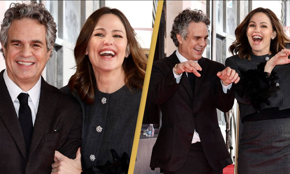 Mark Ruffalo and Jennifer Garner recreate iconic 13 Occurring 30 Thriller dance