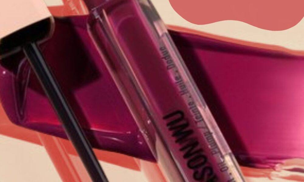 Finest Lip Oils That Will Make Your Lips Shiny, Not Sticky