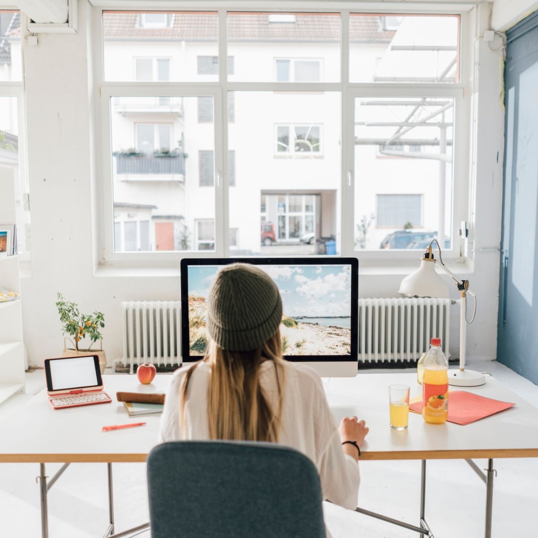Work From Dwelling Of us Want These Dwelling Workplace Necessities