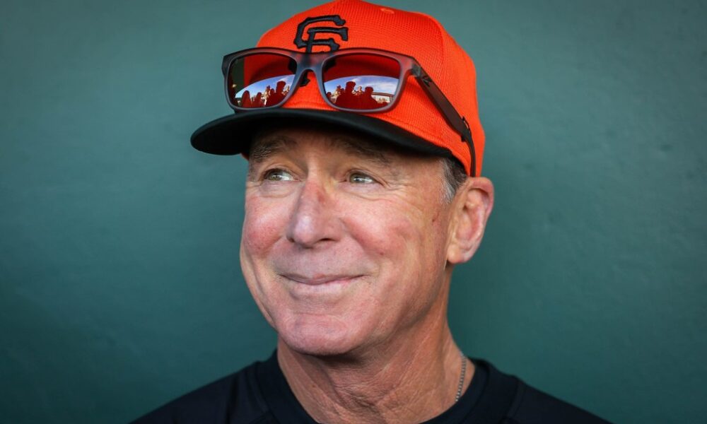 SF Giants reinstate ‘skilled’ costume code for journey days