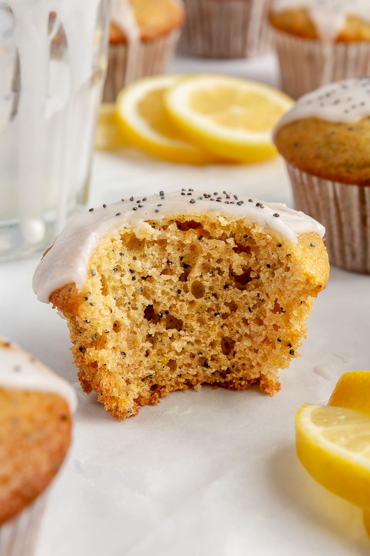 Lemon Poppy Seed Cupcakes – Skinnytaste Lemon Poppy Seed Cupcakes – Skinnytaste