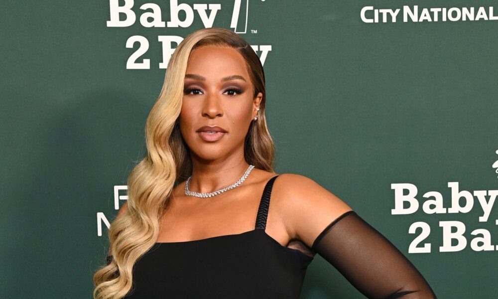 Social Media Reacts To Teaser Clip Of Savannah James’ Podcast