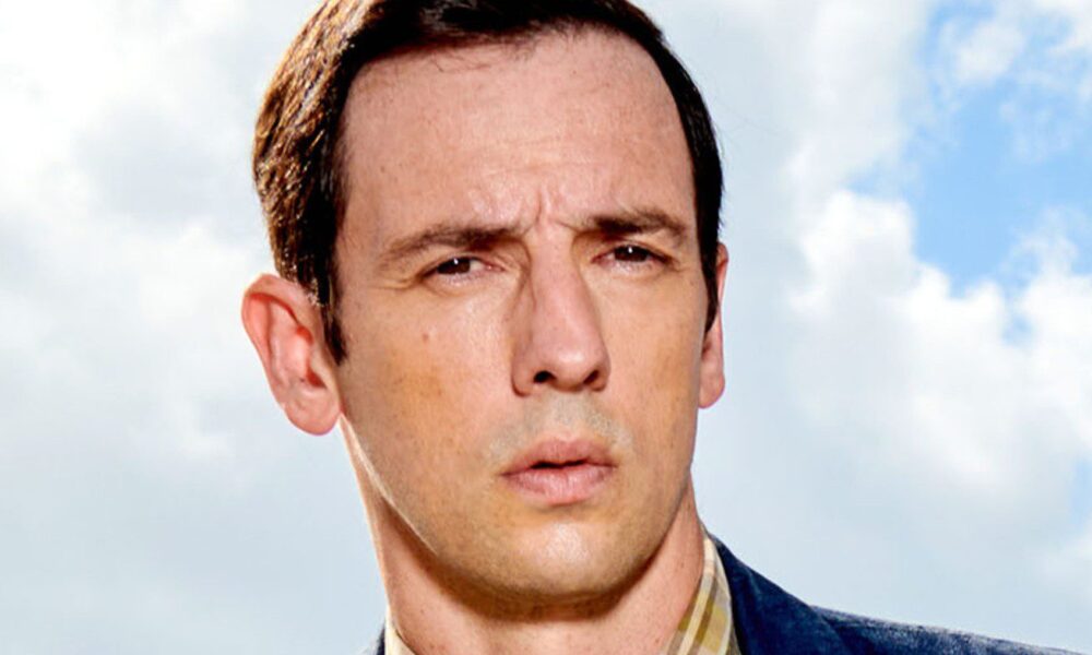 Is Ralf Little leaving his function as Neville Parker in Loss of life in Paradise?