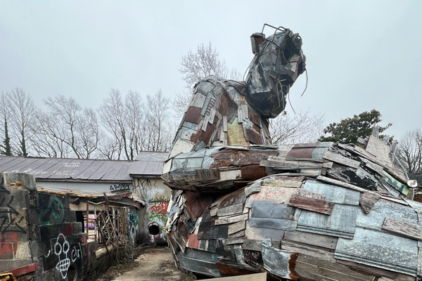 Huge Rusty – Atlas Obscura Huge Rusty – Atlas Obscura