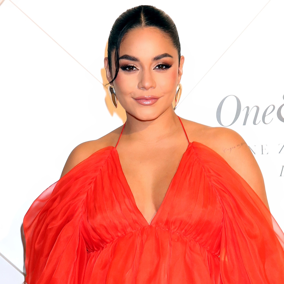 Vanessa Hudgens Claps Again at “Disrespectful” Being pregnant Hypothesis Vanessa Hudgens Claps Again at “Disrespectful” Being pregnant Hypothesis