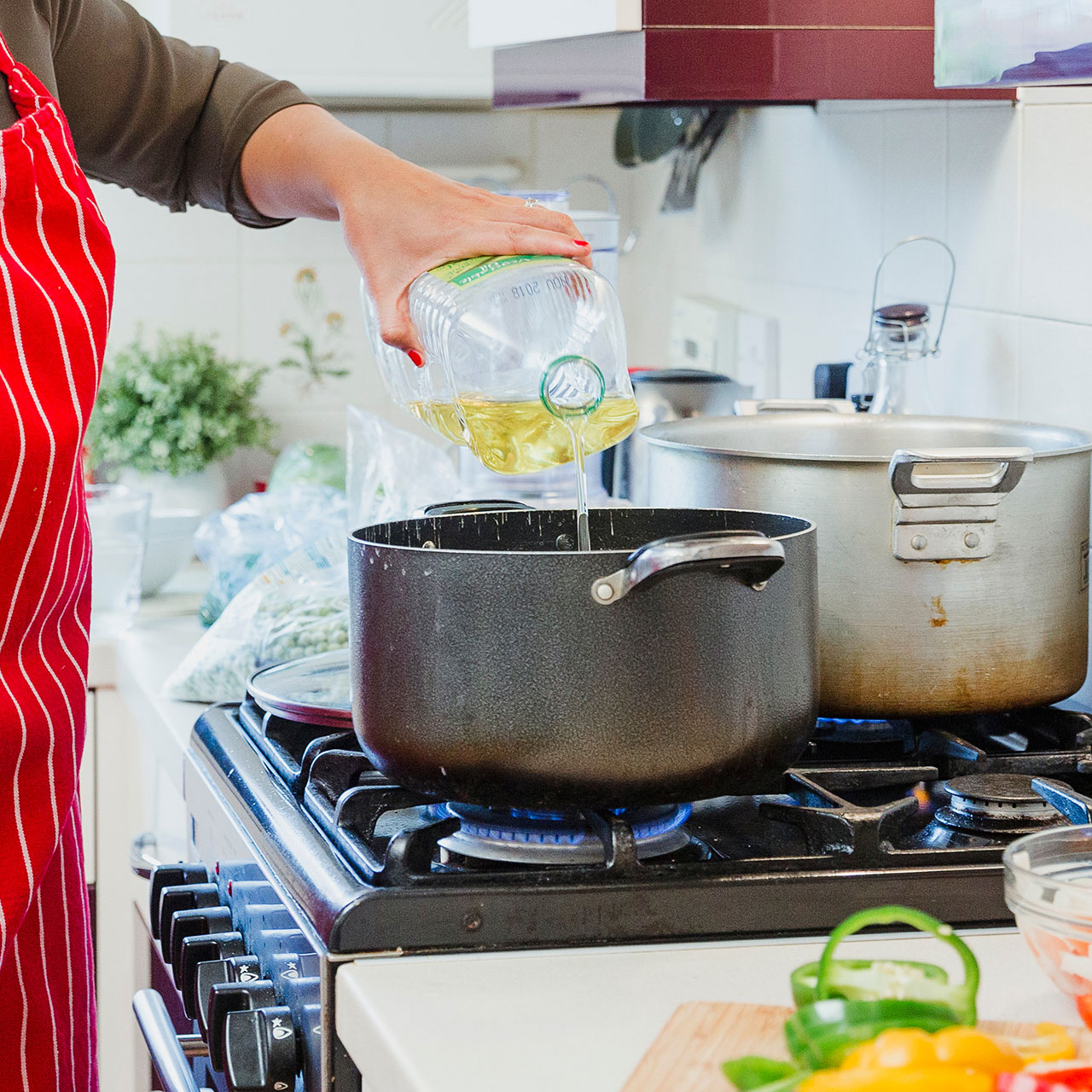 A Dietitian Reveals The Worst Oils You Ought to By no means Use As a result of They’re So Dangerous For Coronary heart Well being—#2 Is Linked To Most cancers