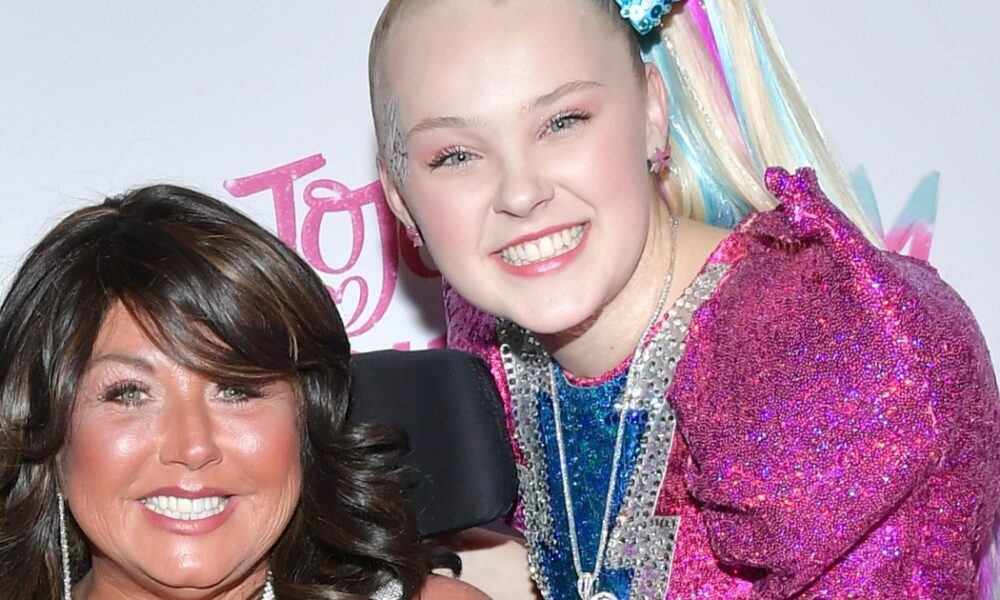 Dance Mothers’ JoJo Siwa Nonetheless Talks to ‘Nice’ Abby Lee Miller